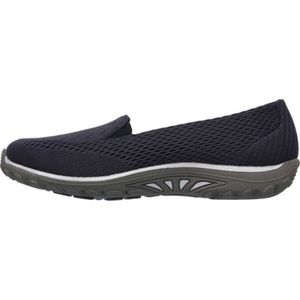 Skechers Womens Reggae Fest Willows Slip-On in Navy WIDE
